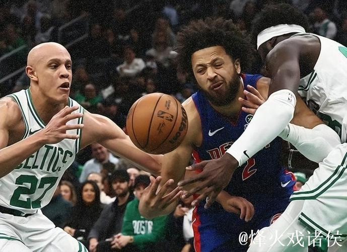 绿军“最不可理喻之罪”被逆转12分!东部第一胜单核麦蒂灭黑马梦 绿军“最不可理喻之罪”被逆转12分!东部第一胜单核麦蒂灭黑马梦