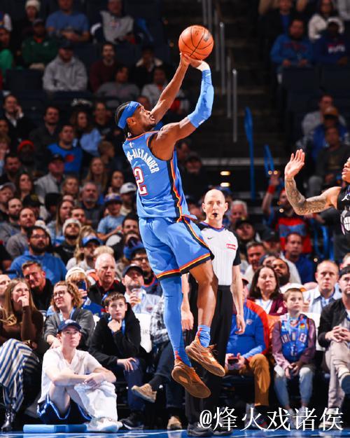 亚历山大爆砍54分助雷霆豪取13连胜 火箭险胜骑士仅1分之差 亚历山大爆砍54分助雷霆豪取13连胜 火箭险胜骑士仅1分之差