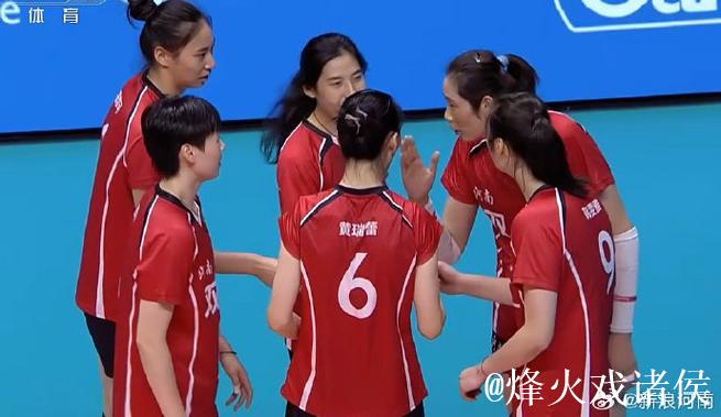 朱婷率领河南女排3-0完胜北京女排 全运会小组赛五连胜 朱婷率领河南女排3-0完胜北京女排 全运会小组赛五连胜